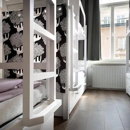 Hostel Diana Park *