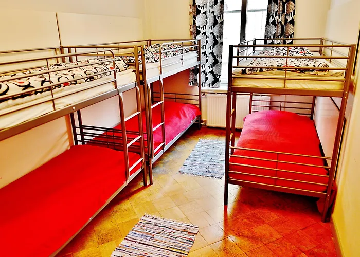 Albergue Diana Park *